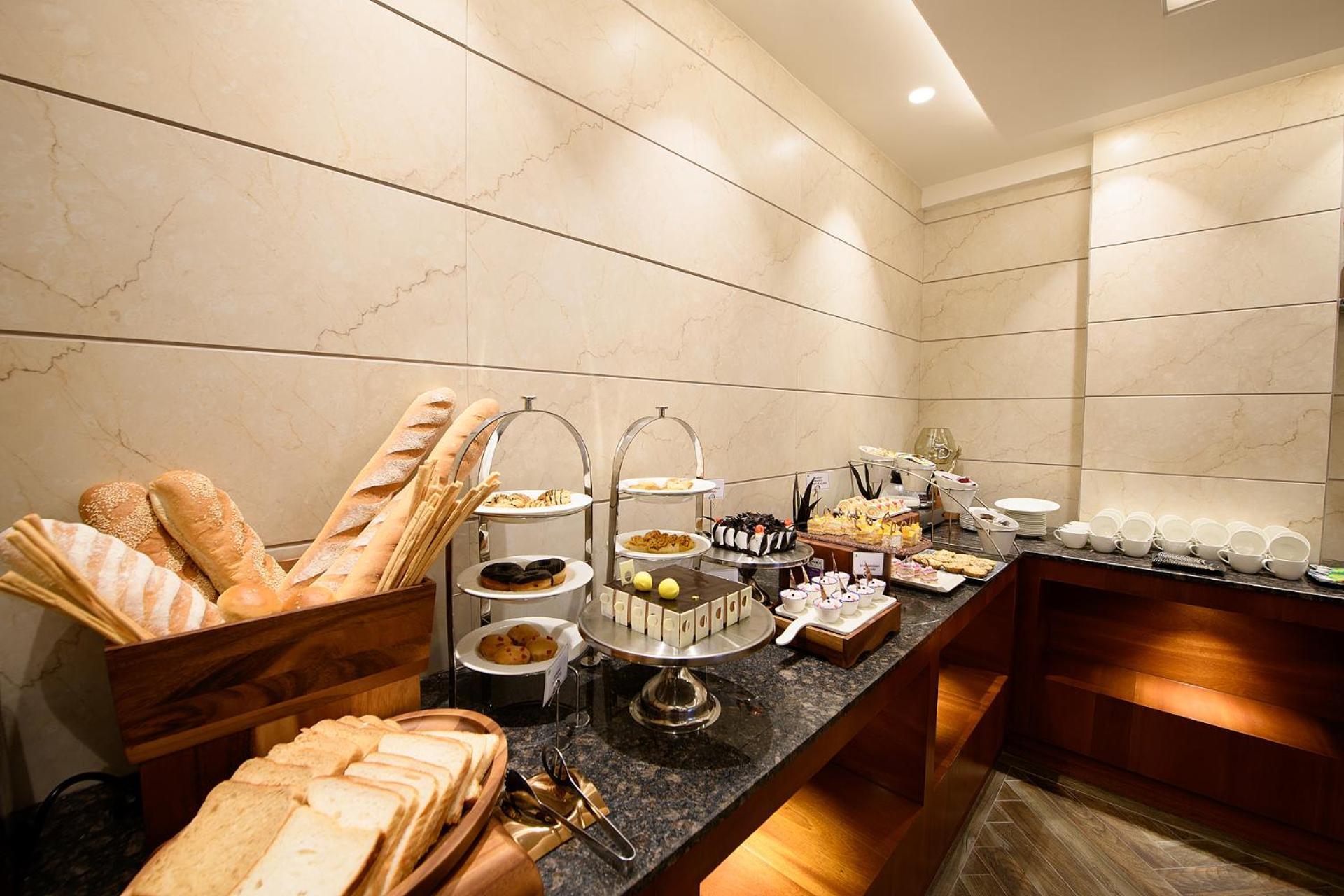 Best Western Plus Revanta Mcleod Ganj Νταραμσάλα Εξωτερικό φωτογραφία